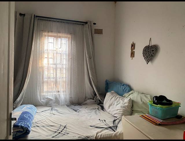 5 BEDROOM HOUSE FOR SALE IN INANDA